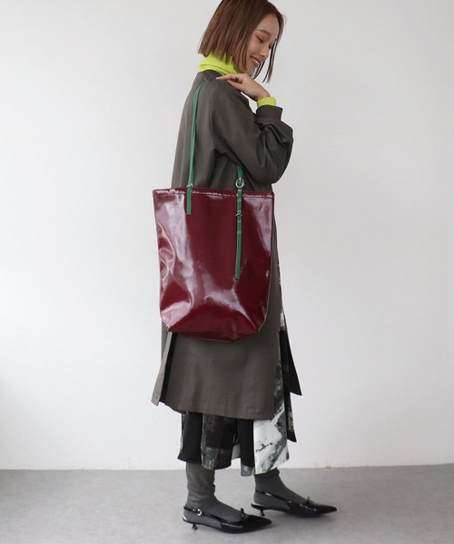 Three Four Time（ｽﾘｰﾌｫｰﾀｲﾑ）の「【Casselini / キャセリーニ】ミニバックルカラートート（トートバッグ・レディース・ブルー/ブラック/ワインレッド・FREE）」の17枚目の写真