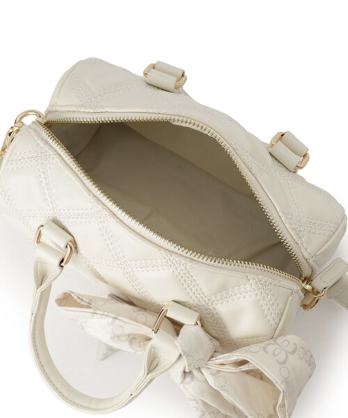 ESPERANZA(エスペランサ)の「スカーフリボンキルティングバッグ(ショルダーバッグ・レディース・アイボリー/ブラック/ピンク系・FREE)」の9枚目の写真