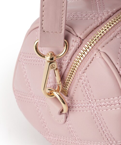 ESPERANZA(エスペランサ)の「スカーフリボンキルティングバッグ(ショルダーバッグ・レディース・アイボリー/ブラック/ピンク系・FREE)」の17枚目の写真