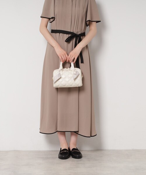 ESPERANZA(エスペランサ)の「スカーフリボンキルティングバッグ(ショルダーバッグ・レディース・アイボリー/ブラック/ピンク系・FREE)」の21枚目の写真