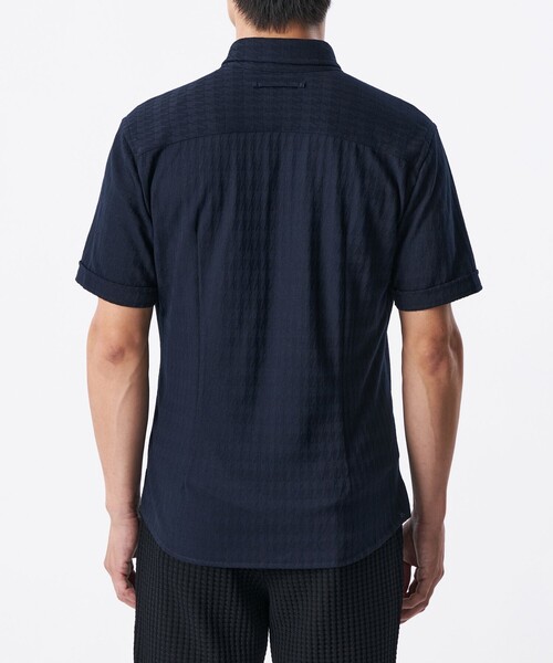 EPOCA UOMO（エポカウォモ）の「シャドー千鳥シャツ（シャツ/ブラウス・メンズ・ダークネイビー/ライトグレー・46/48）」の9枚目の写真
