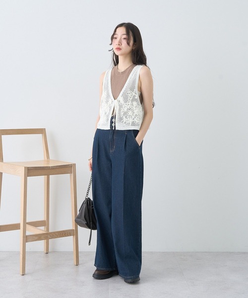 earth music&ecology（アースミュージックアンドエコロジー）の「フラワー刺繍メッシュベスト（ベスト・レディース・ブラック/オフホワイト・FREE）」の7枚目の写真