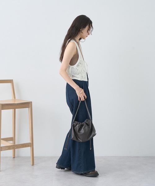 earth music&ecology（アースミュージックアンドエコロジー）の「フラワー刺繍メッシュベスト（ベスト・レディース・ブラック/オフホワイト・FREE）」の8枚目の写真