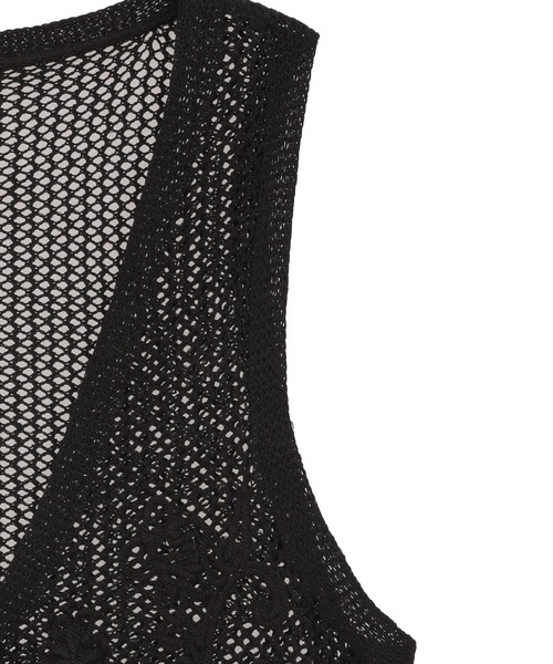 earth music&ecology（アースミュージックアンドエコロジー）の「フラワー刺繍メッシュベスト（ベスト・レディース・ブラック/オフホワイト・FREE）」の21枚目の写真