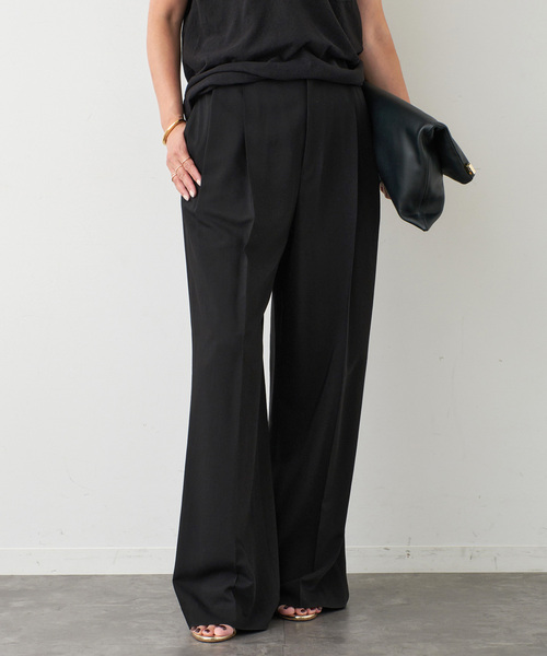 Deuxieme Classe（ドゥーズィエムクラス）の「Peter's suit タック