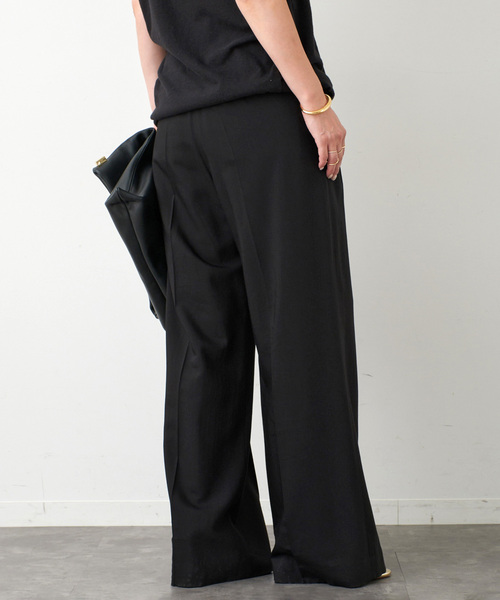 Deuxieme Classe（ドゥーズィエムクラス）の「Peter's suit タック