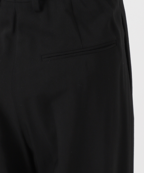 Deuxieme Classe（ドゥーズィエムクラス）の「Peter's suit タック