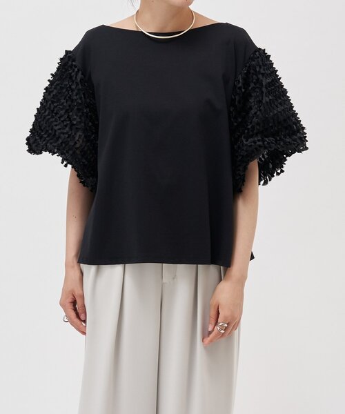 LIVETART（リヴェタート）の「フェザージャガード袖プルオーバー（Tシャツ/カットソー・レディース・アイボリー/ブラック・FREE）」の3枚目の写真