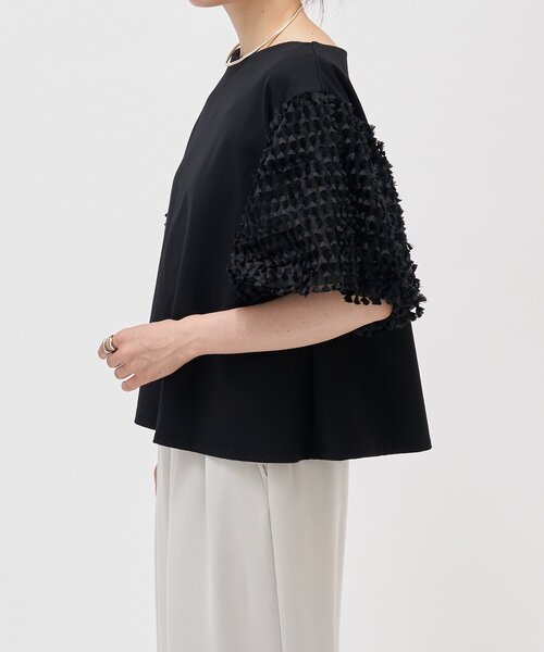 LIVETART（リヴェタート）の「フェザージャガード袖プルオーバー（Tシャツ/カットソー・レディース・アイボリー/ブラック・FREE）」の4枚目の写真