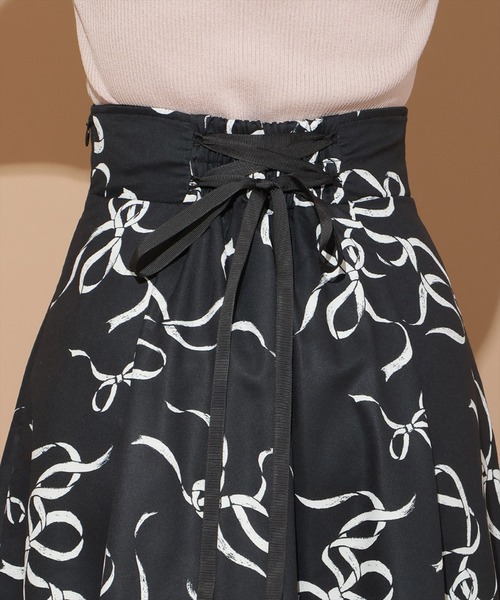 WILLSELECTION（ウィルセレクション）の「リボンプリントフレアスカート（スカート・レディース・ピンク/ブラック/オフホワイト・SMALL/MEDIUM）」の19枚目の写真