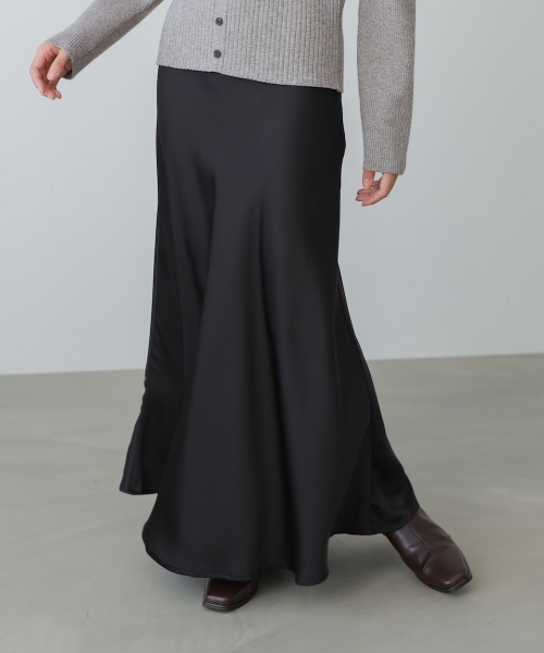 Bab（バブ）の「【選べるサイズ展開】サテンナロースカート（スカート・レディース・ベージュ/ブラウン/チャコールグレー/ブラック・S/M/L）」の2枚目の写真