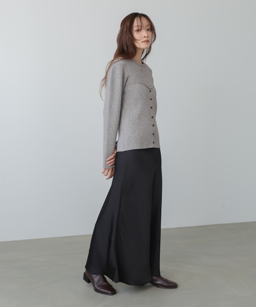 Bab（バブ）の「【選べるサイズ展開】サテンナロースカート（スカート・レディース・ベージュ/ブラウン/チャコールグレー/ブラック・S/M/L）」の8枚目の写真