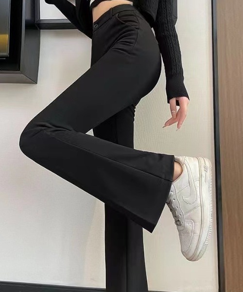 cammie(キャミー)の「ストレッチセミフレアパンツ(その他パンツ・レディース・ブラック・LARGE/MEDIUM)」の1枚目の写真