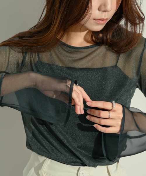 ドッキングデザインでこなれ感】フレアスリーブ切り替えドッキング