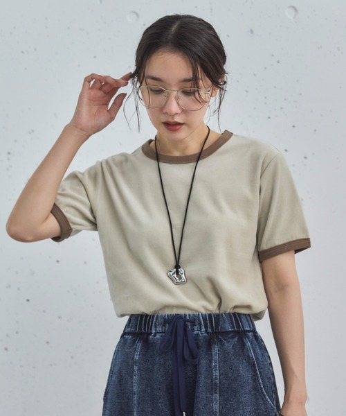 Doux archives(ドゥアルシーヴ)の「ベロアリンガーTee(Tシャツ/カットソー・レディース・アイボリー/チャコールグレー/ネイビー・38)」の2枚目の写真