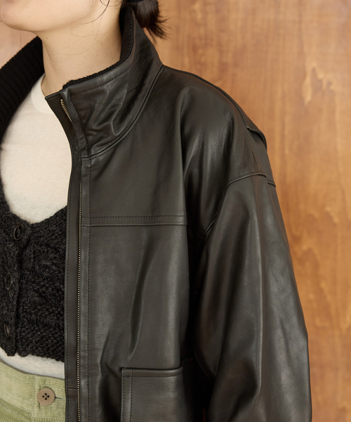IENA LA BOUCLE(イエナラブークル)の「IENA LA BOUCLE レザースタンドネックブルゾン(ライダースジャケット・レディース・ブラック/ブラウン・FREE)」の11枚目の写真