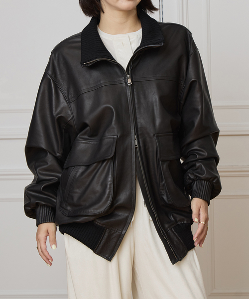 IENA LA BOUCLE(イエナラブークル)の「IENA LA BOUCLE レザースタンドネックブルゾン(ライダースジャケット・レディース・ブラック/ブラウン・FREE)」の20枚目の写真