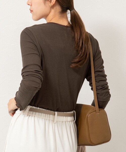 NOLLEY’S(ノーリーズ)の「ウォッシャブルシアーフライスロンT(Tシャツ/カットソー・レディース・ブラック/オフホワイト/ブラウン/ボルドー・38)」の9枚目の写真