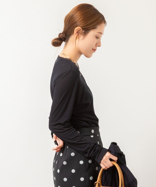 NOLLEY’S(ノーリーズ)の「ウォッシャブルシアーフライスロンT(Tシャツ/カットソー・レディース・ブラック/オフホワイト/ブラウン/ボルドー・38)」の16枚目の写真