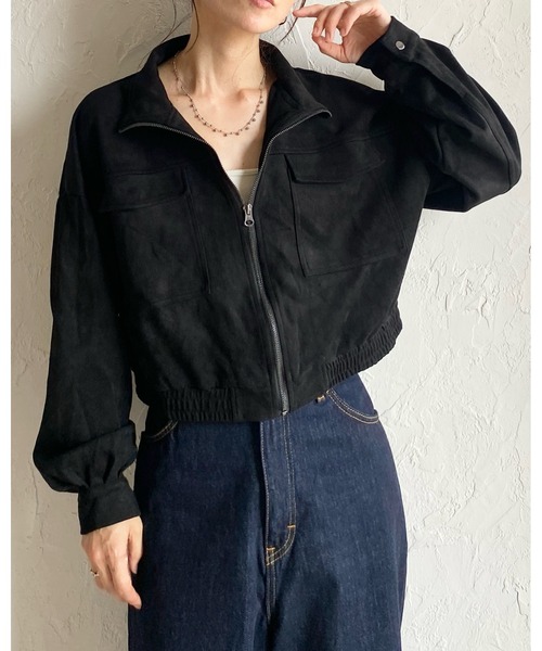 She's Closet(シーズクローゼット)の「ショート丈ジップアップスタンドネックフェイクスエードブルゾン(ブルゾン・レディース・ブラック/ダークブラウン/キャメル・FREE)」の13枚目の写真