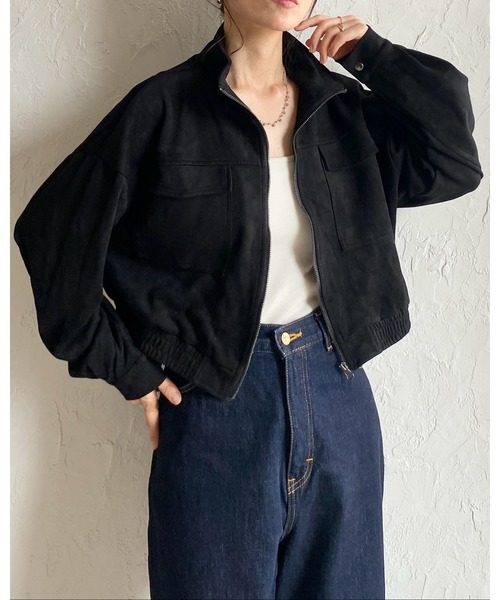 She's Closet(シーズクローゼット)の「ショート丈ジップアップスタンドネックフェイクスエードブルゾン(ブルゾン・レディース・ブラック/ダークブラウン/キャメル・FREE)」の17枚目の写真