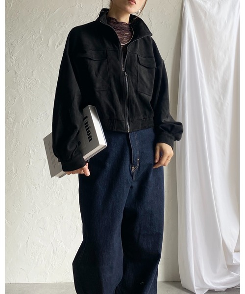 She's Closet(シーズクローゼット)の「ショート丈ジップアップスタンドネックフェイクスエードブルゾン(ブルゾン・レディース・ブラック/ダークブラウン/キャメル・FREE)」の16枚目の写真