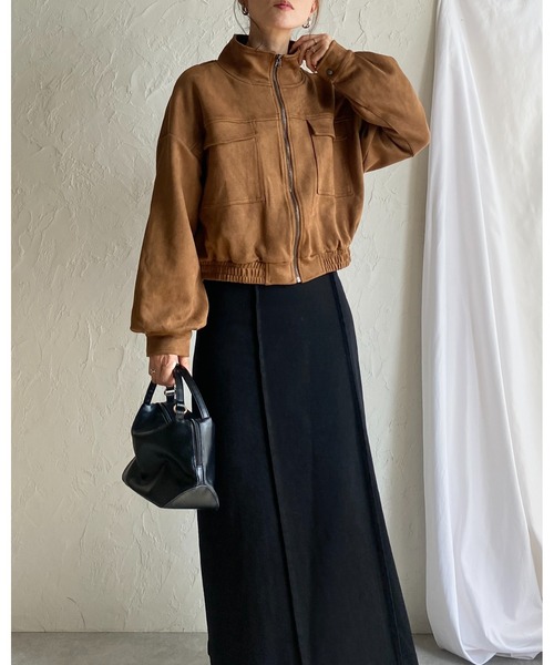 She's Closet(シーズクローゼット)の「ショート丈ジップアップスタンドネックフェイクスエードブルゾン(ブルゾン・レディース・ブラック/ダークブラウン/キャメル・FREE)」の21枚目の写真