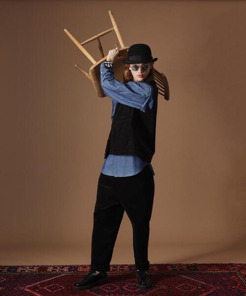 40ct&525(フォーティーカラッツアンドゴーニーゴ)の「【Sサイズ~】コーデュロイ4パッチポケットヴェスト(ベスト・メンズ・アイボリー/ブラック・02/03/01)」の10枚目の写真