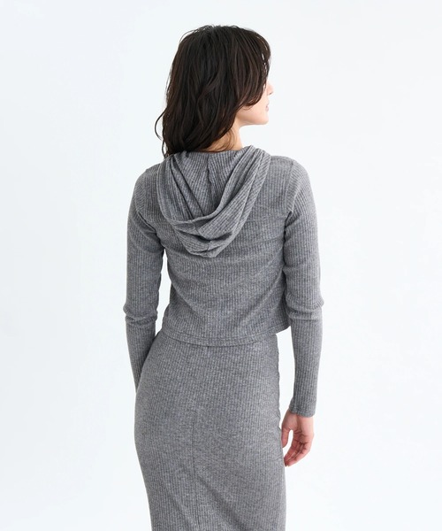 RVCA（ルーカ）の「RVCA レディース SLIM ZIP HOODIE セーター 【2025年秋冬モデル】 @autumn/ルーカ自ップアップパーカー・フーディー（ニット/セーター・レディース・ブラック/マルチ/グレー系その他・SMALL/MEDIUM/LARGE）」の6枚目の写真