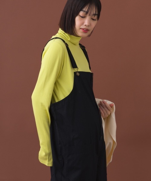 OMNES(オムネス)の「テレコタートルネック ロングスリーブ トップス(Tシャツ/カットソー・レディース・ホワイト/ブラック/ブルー/イエロー・FREE)」の7枚目の写真