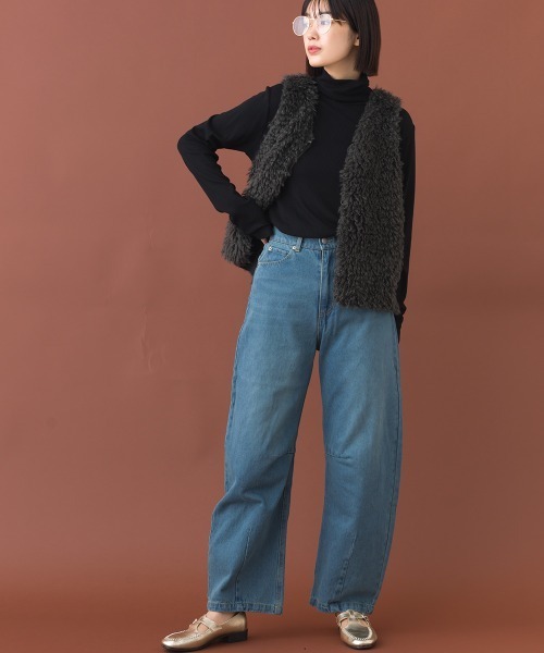 OMNES(オムネス)の「テレコタートルネック ロングスリーブ トップス(Tシャツ/カットソー・レディース・ブルー/ブラック/ホワイト/イエロー・FREE)」の19枚目の写真