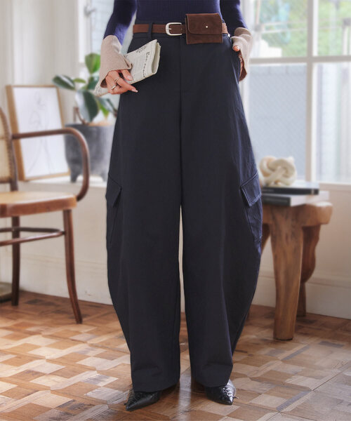 KOBE LETTUCE(コウベレタス)の「ミニポーチベルト付きカーゴカーブパンツ(カーゴパンツ・レディース・ブラック/ブラウン系/ネイビー・M)」の3枚目の写真