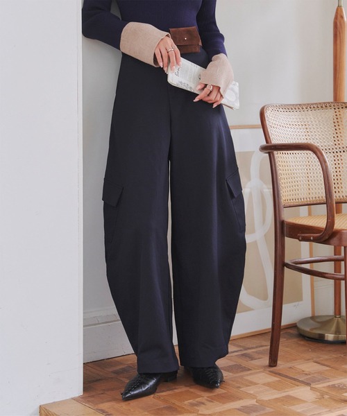 KOBE LETTUCE(コウベレタス)の「ミニポーチベルト付きカーゴカーブパンツ(カーゴパンツ・レディース・ブラック/ブラウン系/ネイビー・M)」の13枚目の写真