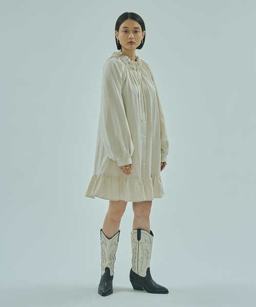 ROSE BUD(ローズバッド)の「FRILL DRESS(ワンピース・レディース・ブルー/オフホワイト・ONE SIZE)」の5枚目の写真