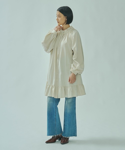 ROSE BUD(ローズバッド)の「FRILL DRESS(ワンピース・レディース・ブルー/オフホワイト・ONE SIZE)」の10枚目の写真