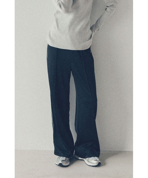 YOOU(ユー)の「ダブルウエストジャージパンツ/サイドラインデザイン × ワイドシルエット(スラックス・レディース・ブラック/ブラウン/ネイビー・S/M)」の9枚目の写真