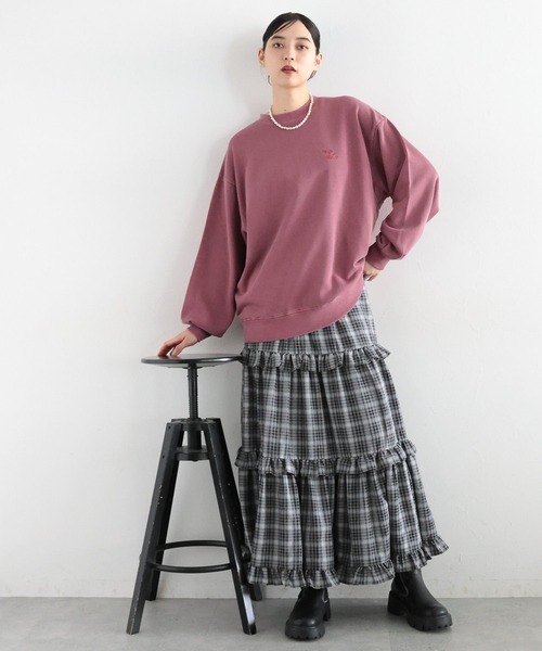 RAGEBLUE(レイジブルー)の「ロゴ刺繍ピグメント裏毛プルオーバー(スウェット・レディース・ブラウン/イエロー/レッド・FREE)」の4枚目の写真