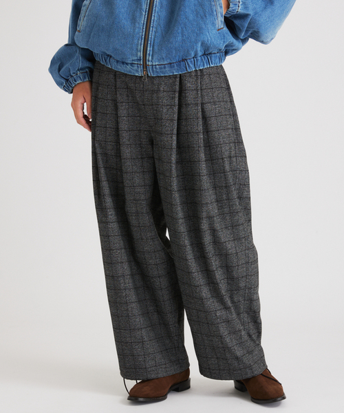 JOURNAL STANDARD J.S HOMESTEAD（ジャーナルスタンダードホームステッド）の「J.S.Homestead / エコ ドライ TR エア クルー パンツ（スラックス・メンズ・ライトグリーン/ブラック/カーキ/グレー・MEDIUM/LARGE）」の3枚目の写真