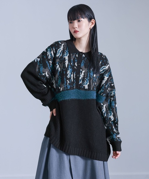 kOhAKU（コハク）の「『アート柄切替ポロニット』（ニット/セーター・レディース・ブラック・FREE）」の4枚目の写真