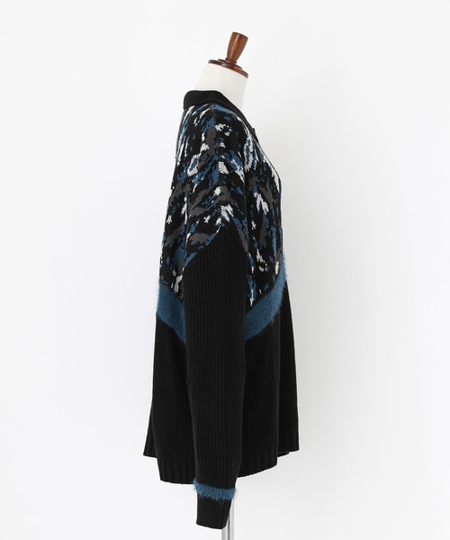 kOhAKU（コハク）の「『アート柄切替ポロニット』（ニット/セーター・レディース・ブラック・FREE）」の17枚目の写真