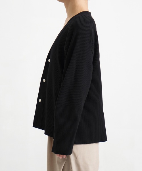 CONZ(コンズ)の「RIB OVER SIZE CARDIGAN(カーディガン/ボレロ・メンズ・ブラック/ダークグレー・2/3/1)」の9枚目の写真