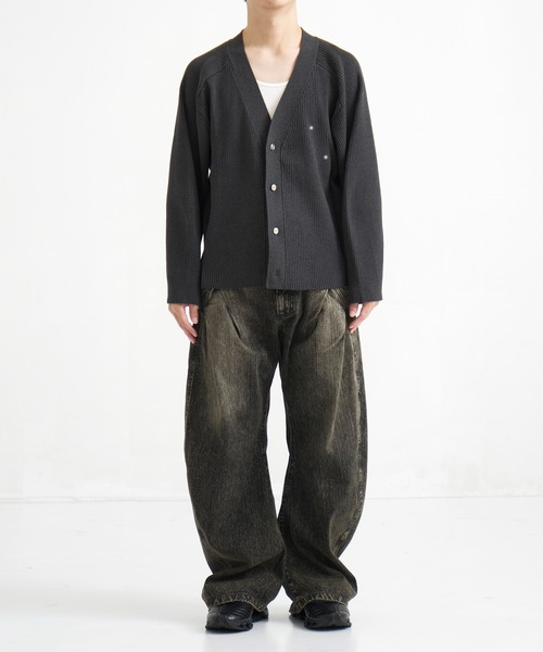 CONZ(コンズ)の「RIB OVER SIZE CARDIGAN(カーディガン/ボレロ・メンズ・ブラック/ダークグレー・2/3/1)」の19枚目の写真