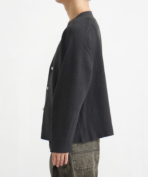 CONZ(コンズ)の「RIB OVER SIZE CARDIGAN(カーディガン/ボレロ・メンズ・ブラック/ダークグレー・2/3/1)」の21枚目の写真