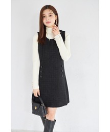 tocco closet(トッコ クローゼット)の【ZOZO限定】パールネック×フラワービジューフェイクポケットツイードジャンパースカート(ジャンパースカート)