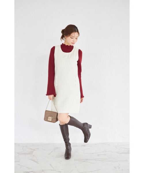 tocco closet（トッコ　クローゼット）の「【ZOZO限定】パールネック×フラワービジューフェイクポケットツイードジャンパースカート（ジャンパースカート・レディース・オフホワイト/ブラック・M）」の5枚目の写真