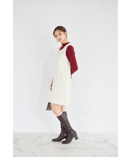 tocco closet（トッコ　クローゼット）の「【ZOZO限定】パールネック×フラワービジューフェイクポケットツイードジャンパースカート（ジャンパースカート・レディース・オフホワイト/ブラック・M）」の6枚目の写真