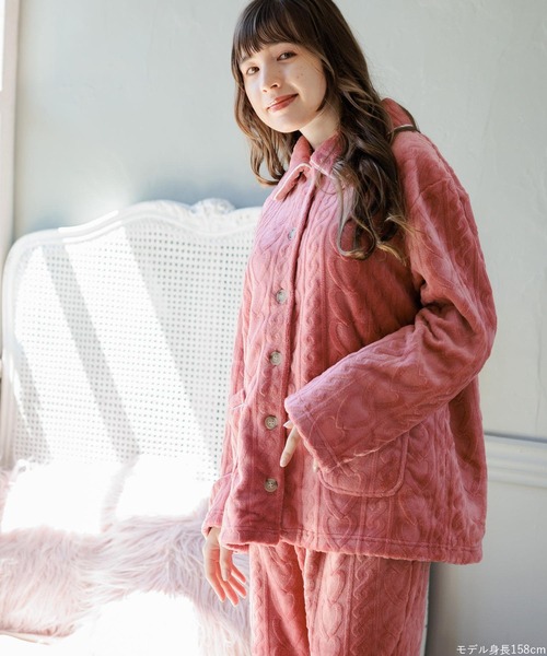 fran de lingerie（フランデランジェリー）の「もこもこ パジャマ 冬 ルームウェア レディース あったか モコモコ 前開き 着る毛布「メモリーフリース」全開上下セット（ルームウェア/パジャマ・レディース・ワイン系/オフホワイト/ネイビー/ブラウン系その他・M-L）」の13枚目の写真