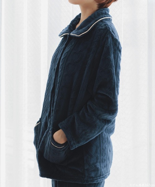 fran de lingerie（フランデランジェリー）の「もこもこ パジャマ 冬 ルームウェア レディース あったか モコモコ 前開き 着る毛布「メモリーフリース」全開上下セット（ルームウェア/パジャマ・レディース・ワイン系/オフホワイト/ネイビー/ブラウン系その他・M-L）」の20枚目の写真