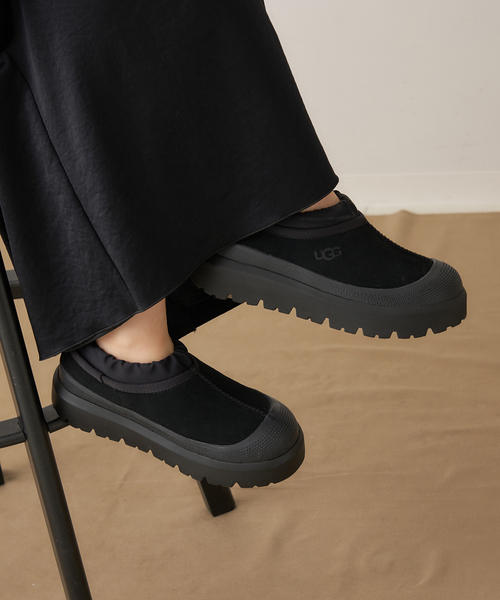plage(プラージュ)の「UGG / アグ M TASMAN WEATHER HYBRID シューズ(その他シューズ・レディース・ブラック・23cm/24cm/25cm)」の11枚目の写真