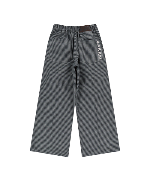 AAKAM(アーカム)の「Knee Pin-tuck Stripe Denim Pants (Black)(デニムパンツ・レディース・その他・1/2)」の3枚目の写真